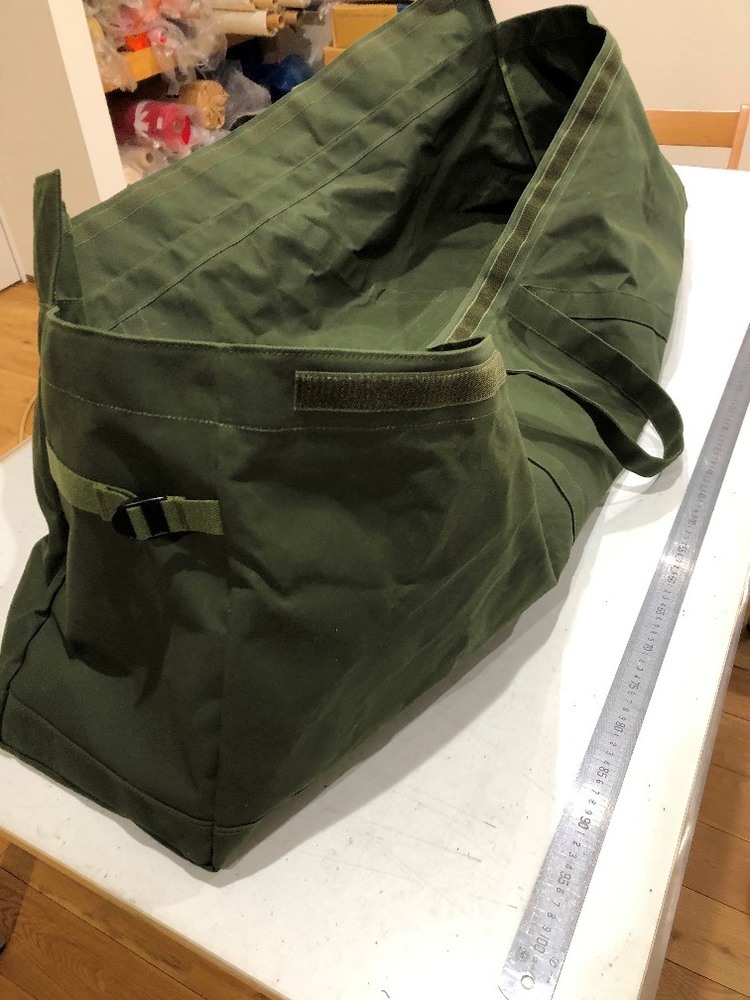 防水10号帆布生地を使ったバッグ