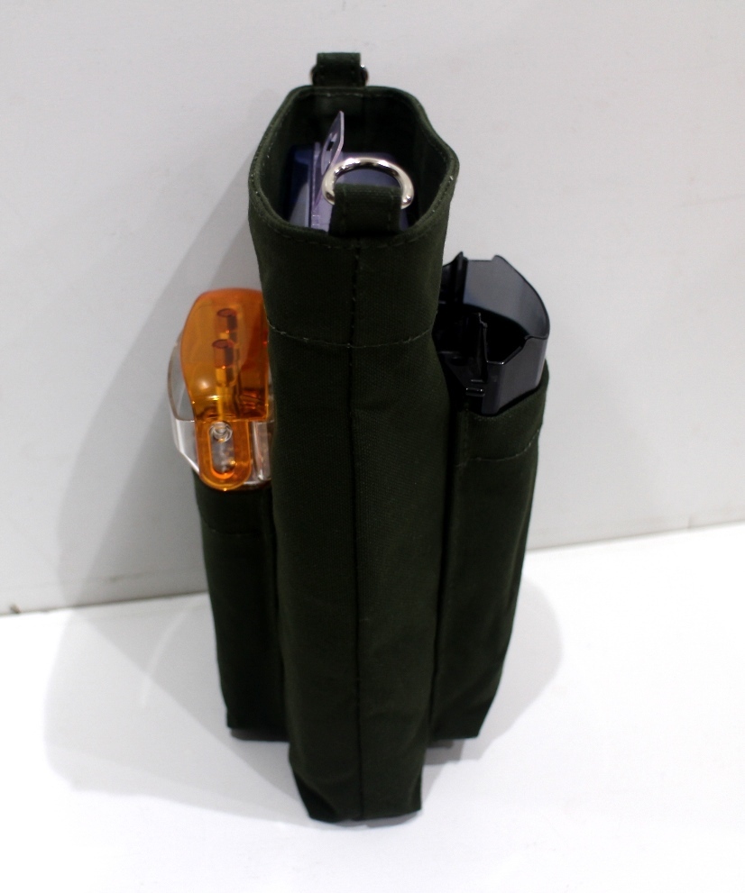 防水帆布10号で製作したダーツケース専用収納バッグ。