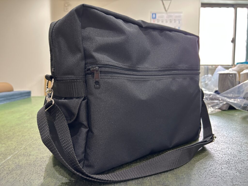 コーデュラ610Pで製作した介護スタッフ専用ショルダーバッグ